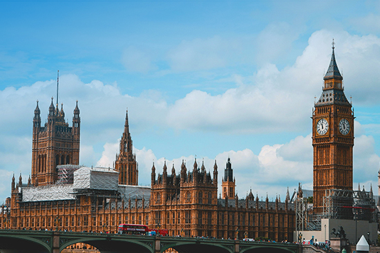 Cheap flights to London — flight deals and airfare